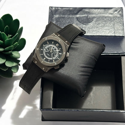 Premium Waterproof Luxury Chronograph Watch – Elegant & Durable Design